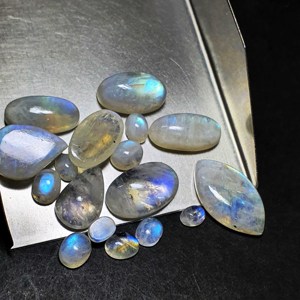 Cabujón de piedra lunar arcoíris Natural de alta calidad, mezcla de formas y tamaños, piedras preciosas blancas de 100 CT para la fabricación de joyas, certificado IGI - Product Image 2