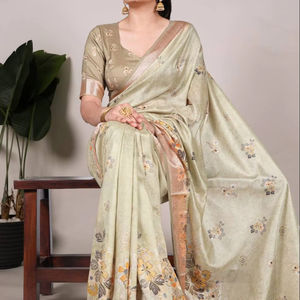 ผ้าส่าหรีขอบผ้าพิมพ์ลายเส้นไหมทัสซาร์เสื้อแบบไม่มีตะเข็บดีไซน์แบบดั้งเดิมล่าสุดสำหรับงานแต่งงานและงานปาร์ตี้ - Product Image 1