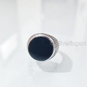 แหวนผู้ชายขายส่งมาใหม่พลอยโอนิกซ์สีดำธรรมชาติ December birthstone เครื่องประดับออกแบบอาหรับเครื่องประดับแหวนเงินสเตอร์ลิง925 - Product Image 6