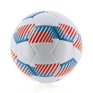 Ballon d'entraînement de football de nouveau style à des fins d'entraînement avec un design personnalisé et un logo personnalisé par Next Tech Industries - Product Image 2