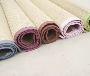 Alfombrillas tejidas de calidad superior a la venta, mezcla perfecta de tradición y modernidad a excelentes precios - Product Image 2