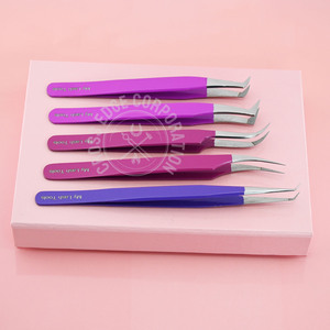Pinzas de Extensión de Pestañas con Punta de Fibra de Alta Demanda, Curva Rosa Luna 45 °   Aislamiento 90 °   Herramienta Profesional para Pestañas con Volumen y Antideslizante - Product Image 1