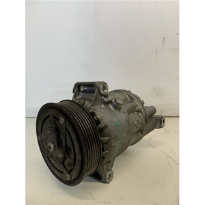 COMPRESSEUR A/C ALFA ROMEO Giulietta Série (940_) 05246033255 diesel 1600 (13>) - Product Image 2