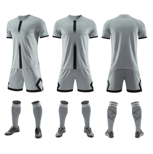 Ensemble d'entraînement de football pour hommes uniforme personnalisé kit de football respirant à séchage rapide maillot et short pour vêtements de sport professionnels - Product Image 4