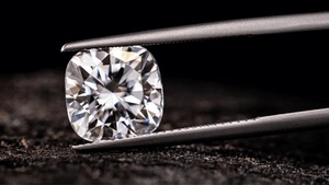 Série de fiançailles haut de gamme, diamant en vrac de forme princesse, luxe de créateur, 1,5 CT, sélectionné - Product Image 6