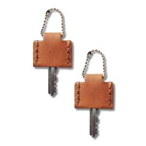 Llavero de cuero artesanal meticulosamente hecho a mano, funda de cabeza de llave de estilo Vintage Premium, accesorio práctico duradero de Indonesia - Product Image 5