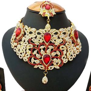 Vintage Trendy <b>Crystal</b> Rhinestone Handmade Jewelry Red <b>Necklace</b> Earrings Maang Tikka Set Designed for Wedding Occasions and Gift - Product Image 2