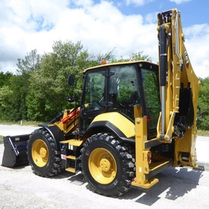 รถตักล้อยาง CAT 420F2 คุณภาพดี ราคาคุ้มค่า พร้อมสภาพดีเยี่ยม รุ่น 416f2 420f 420 รถตักล้อยางแคตเตอร์พิลลาร์ 420f - Product Image 4