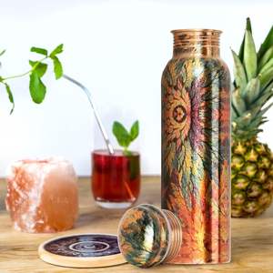 Bouteille d'eau en cuivre faite à la main avec bouchon anti-fuite pour la détoxification, la perte de poids et les bienfaits de l'hydratation quotidienne - Product Image 6