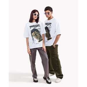 T-shirt rétro ajusté pour Travis Scott, en jersey respirant, coupe courte, motif numérique, effet vintage délavé - Product Image 1