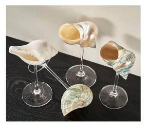 Elegantes diseños de copas de vino de conchas marinas para decoración de bodas, ajustes de mesa y fines especiales de decoración de celebraciones - Product Image 1