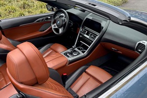 Auto Usado Premium 2019 BMW M850i xDrive Convertible ~19,100 Millas, Motor V8 Twin-Turbo de 523 hp - Product Image 3