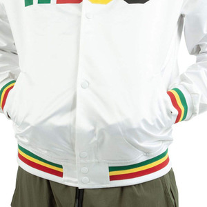 Precio al por mayor Pakistán fabricación personalizada Varsity bordado Patchwork satén Varsity chaquetas para hombres - Product Image 5