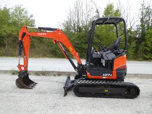 Mini-excavatrice Kubota U27-4, excavatrice sur chenilles, cabine fermée, chenilles en acier, excavatrice Kubota à vendre - Product Image 6