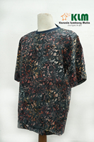 120gsm Peso Alta calidad Nuevo hogar Tejido Technics Material textil Tela de algodón Camisa Batik Indonesia
