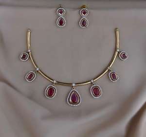 Conjunto de collar Hasli CZ con acabado mate para mujer, Gargantilla de diseñador, estilo Hasli, piedras de Zirconia cúbica, collar tradicional y de fiesta - Product Image 3