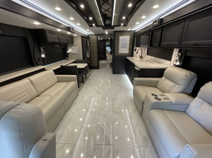 Autocaravanas Usadas al por Mayor 2022 2023 2024 Tiffin Phaeton para Aventuras de Viaje - Product Image 4