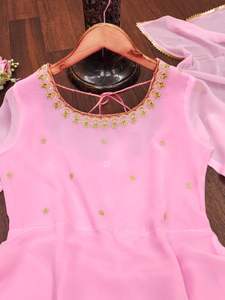 Witt tradicional elegante impreso y empedrado seda Pent y Dupatta con bordado trabajo encaje forro completo para ropa de fiesta - Product Image 3