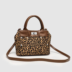 Sac à bandoulière décontracté pour femme, sac à main Hobo quotidien, sacoche élégante pour femme, sac à bandoulière tendance pour femme, sac décontracté - Product Image 1