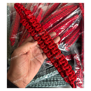 Cordón de hombro uniforme ceremonial hecho en Pakistán, Material de lana de Color rojo personalizado para uso en exteriores, cordón de hombro uniforme - Product Image 1