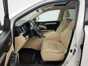 TOYOTA HIGHLANDER XLE 2019 USADO, Volante a la Izquierda/Derecha - Product Image 3