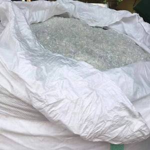 Flocons de bouteilles en PET 100% transparents disponibles en prix de gros - Product Image 1