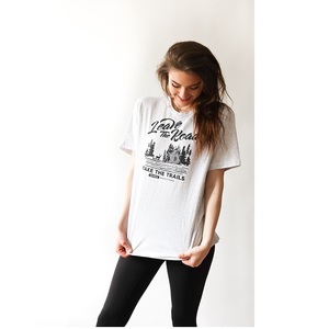 T-shirts pour femmes en coton ultra doux bleu clair à manches courtes Design surdimensionné décontracté avec logo graphique personnalisé T-shirt en tricot en jersey - Product Image 6