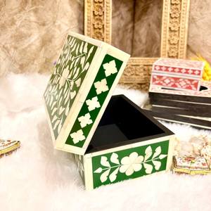 Caja de Joyería Cuadrada de Madera Hecha a Mano Rani Industries RI391 con Incrustaciones de Hueso, Técnica Impermeable, Estilo Moderno y de Imitación Antigua - Product Image 2