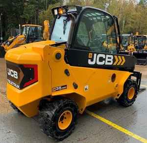 รถแทรกเตอร์ตีนตะขาบ JCB TLT35-26D ขับเคลื่อน 4 ล้อ ยกสูง 7.9 เมตร รับน้ำหนักได้ 3.5 ตัน เครื่องยนต์ดีเซล สำหรับงานเกษตร - Product Image 6