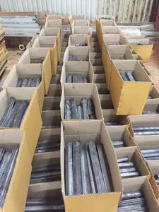 Charbon de bois noir en briquettes de bois dur de haute qualité à prix compétitif 25*25*25mm - Product Image 4