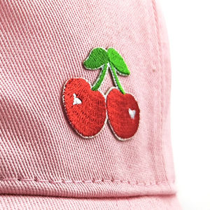 Casquette de baseball élégante décontractée et sportive de style urbain avec broderie thermocollante cerise brillante Patch Tissu commun Caractéristique Fruit Pattern - Product Image 2