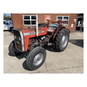 Tracteur puissant Massey Ferguson 6S de 180 cv, machine diesel performante et fiable pour les opérations de chargement et de transport - Product Image 5