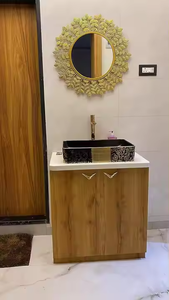 Forme personnalisable de miroir mural décoratif de conception moderne avec cadre en métal solide pour la décoration de bureau à domicile et d'hôtel - Product Image 2