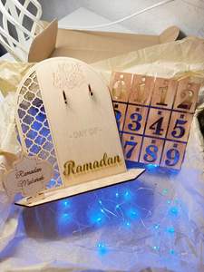 Décor élégant en bois de Ramadan avec le modèle islamique complexe approprié aux maisons de réunions de famille - Product Image 6