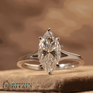 แหวนหมั้นเพชรทรงมาร์คีส์เพาะเลี้ยงในห้องปฏิบัติการ ตัวเดียว ประดับบนตัวเรือนทองคำโรสโกลด์ 14K แบบหนามเตย สำหรับผู้หญิง - Product Image 4