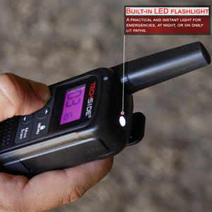 Radio TechSide TS-T3AUD+4 PMR446, 16 canaux, portée de 10 km, rechargeable par USB-C, lampe torche LED, 4 pièces - Product Image 5