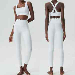 Combinaison de sport Super Stretch Slim Fit pour femmes vêtements de sport de fitness respirants en deux pièces avec motif imprimé de couleur unie PCS-R-64 - Product Image 1