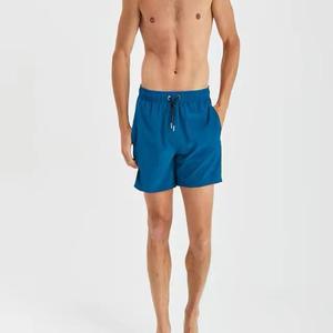 Pantalones cortos cargo personalizados para Hombre | Estilo de cordón de lona de secado rápido para uso al aire libre - Product Image 3