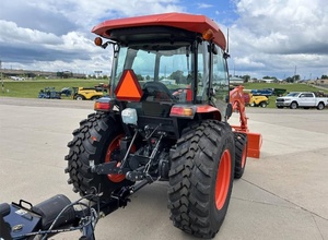 Tracteur utilitaire Kubota MX6000HSTC à haut rendement avec climatisation à cabine et option de chargeur frontal pour l'agriculture - Product Image 5