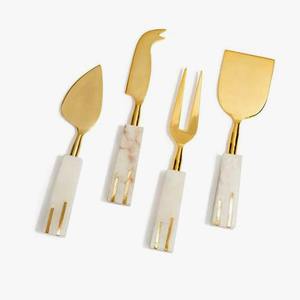 Esparcidor y rebanador de queso Chapado en plata, con mango superior de mármol blanco y madera, rebanador de queso, tenedor de mantequilla, esparcidor y rebanador - Product Image 5