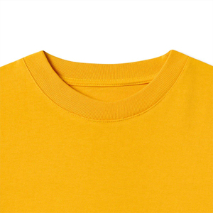 Camiseta Oversize de Hombre de Alta Calidad, Negra Lisa, de Corte Holgado y Hombros Caídos, Disponible en Colores Personalizados - Product Image 3