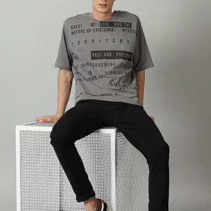 Precio al por mayor Hombres Serigrafía Camisetas en MOQ bajo Alta calidad 100% Material de algodón Hombres Camiseta - Product Image 4