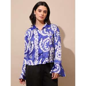 Purvaja Chemise en satin à col fleuri bleu imprimé pour femme - Product Image 1
