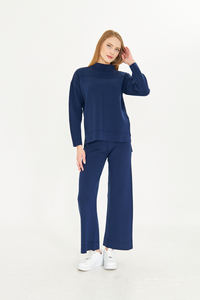 ชุดเสื้อสเวตเตอร์และกางเกง2ชิ้นสำหรับผู้หญิงชุดเสื้อถักแขนยาวเอวยางยืดชุดเสื้อถักขากว้างมีสไตล์ - Product Image 3