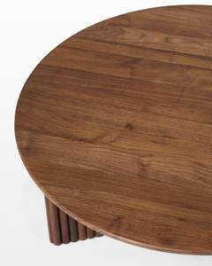 Table basse Micheel en teck massif avec finition brune pour une utilisation en intérieur et en extérieur - Product Image 6