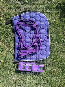 Ensemble de tapis de selle de cheval assortis avec bride en nylon et bandages en polaire - Product Image 3