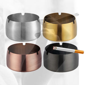 Cenicero de cigarros de acero inoxidable y plata dorada redonda moderna de lujo personalizado - Product Image 2