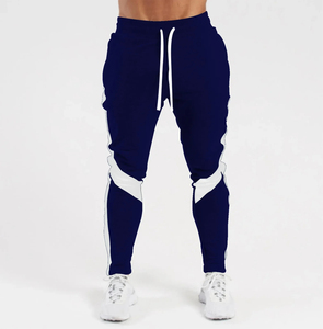 Nouveau pantalon de survêtement unisexe tendance pantalon de jogging en polaire doux et uni pantalon de survêtement évasé personnalisé de haute qualité pantalon de survêtement baggy - Product Image 2