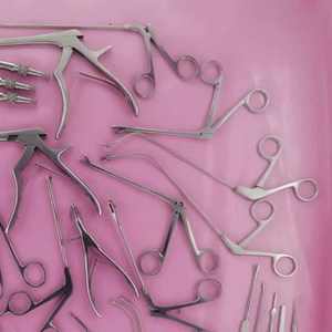 Fess Instruments Instruments chirurgicaux orthopédiques Ensemble complet de 30 pièces Outils en acier inoxydable Manuel de qualité chirurgicale Autoclavable - Product Image 4