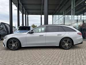 Voiture de tourisme haut de gamme 2024, transmission intégrale, moteur V8 4.0L, 503 ch, boîte automatique à 9 vitesses, intérieur sombre haut de gamme, haute performance, carburant électrique, conduite à gauche - Product Image 3